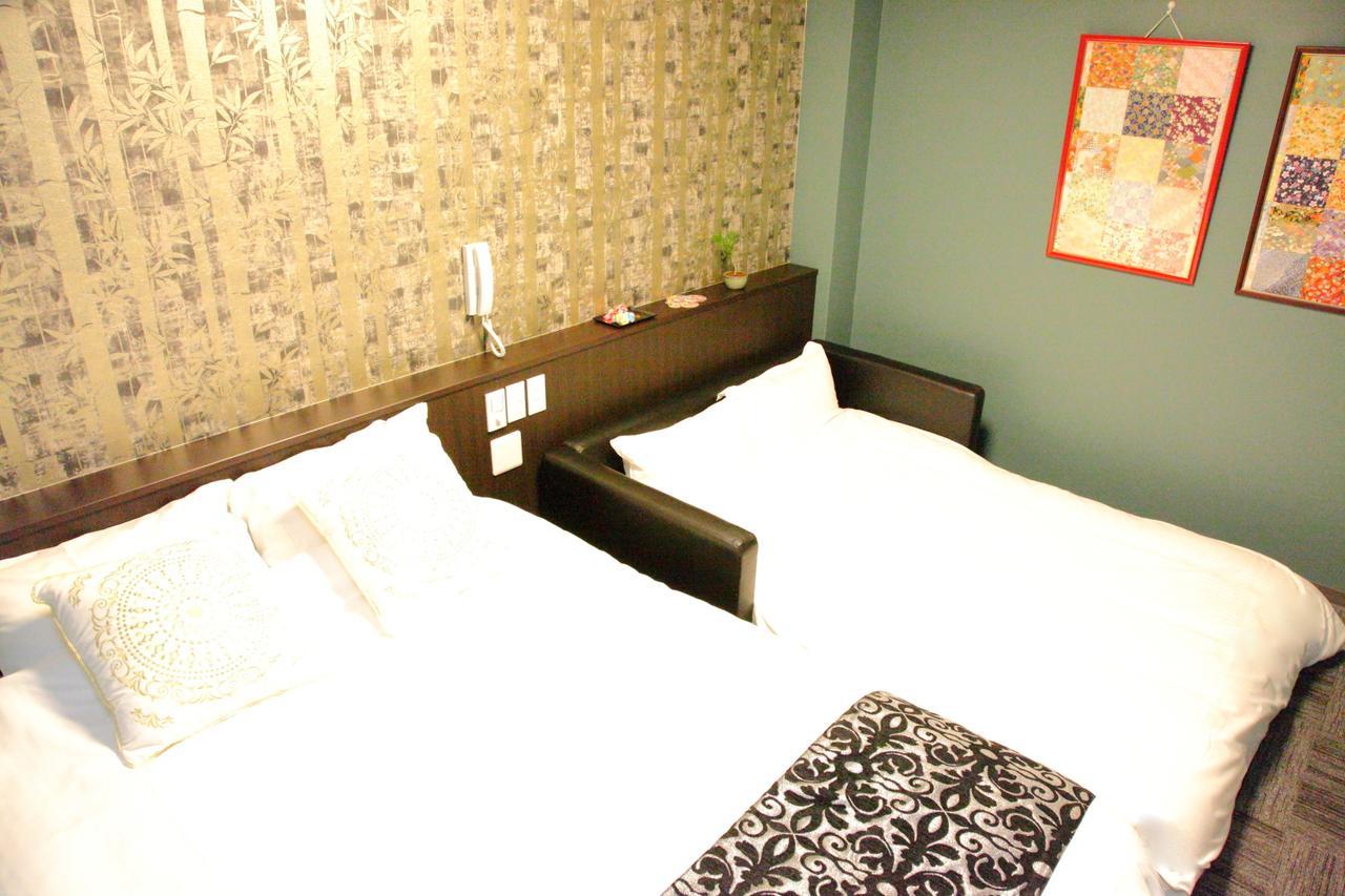 Hotel Neo World Osaka Bagian luar foto